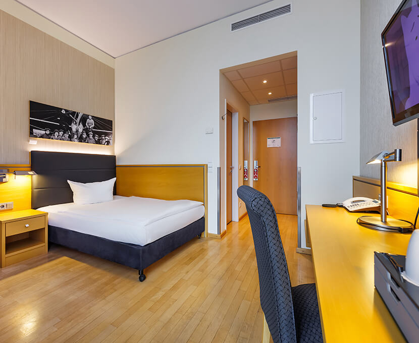 einzelbett-executive-zimmer-airporthotel-berlin-adlershof